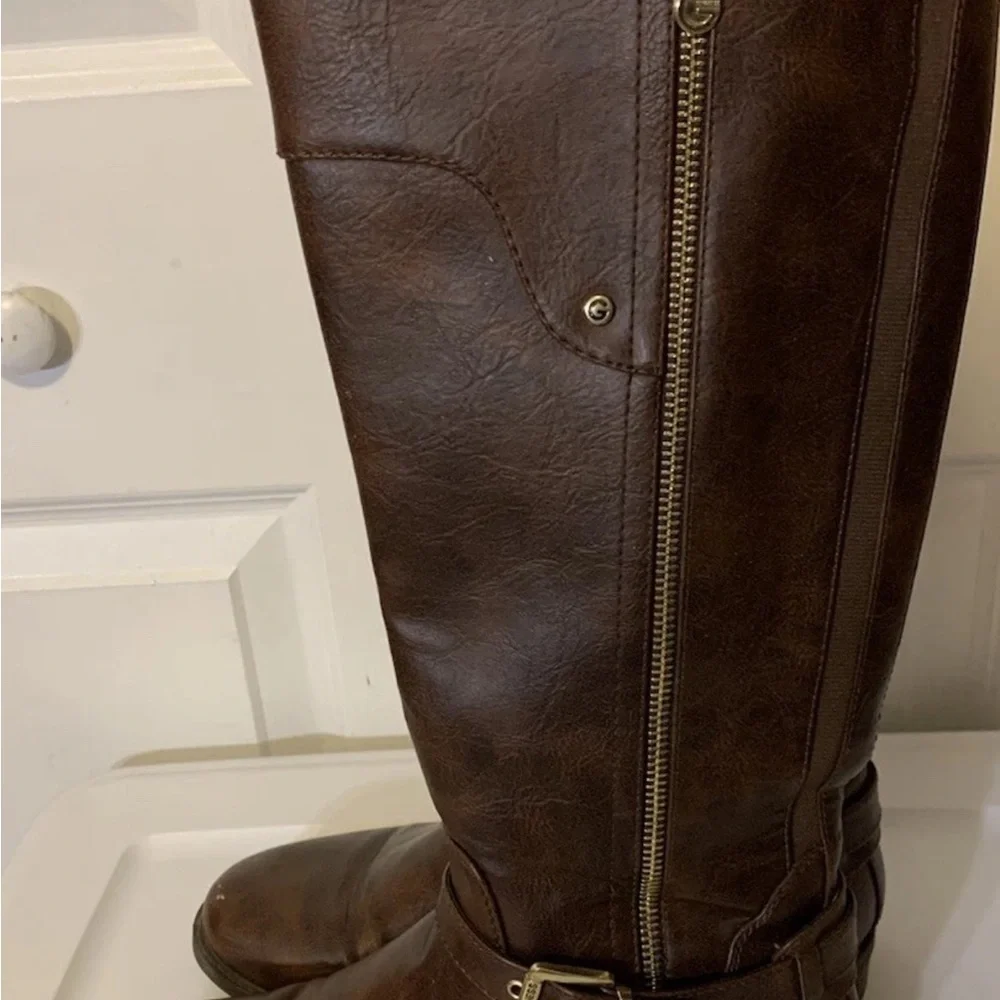 G by Guess womens sz 9M Dark Brown tall riding faux‎ leather buckle zip Boots